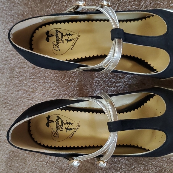 Dancing Day by Banned - Black and Gold Glitter Heels - US 7.5 - Picture 2 of 6